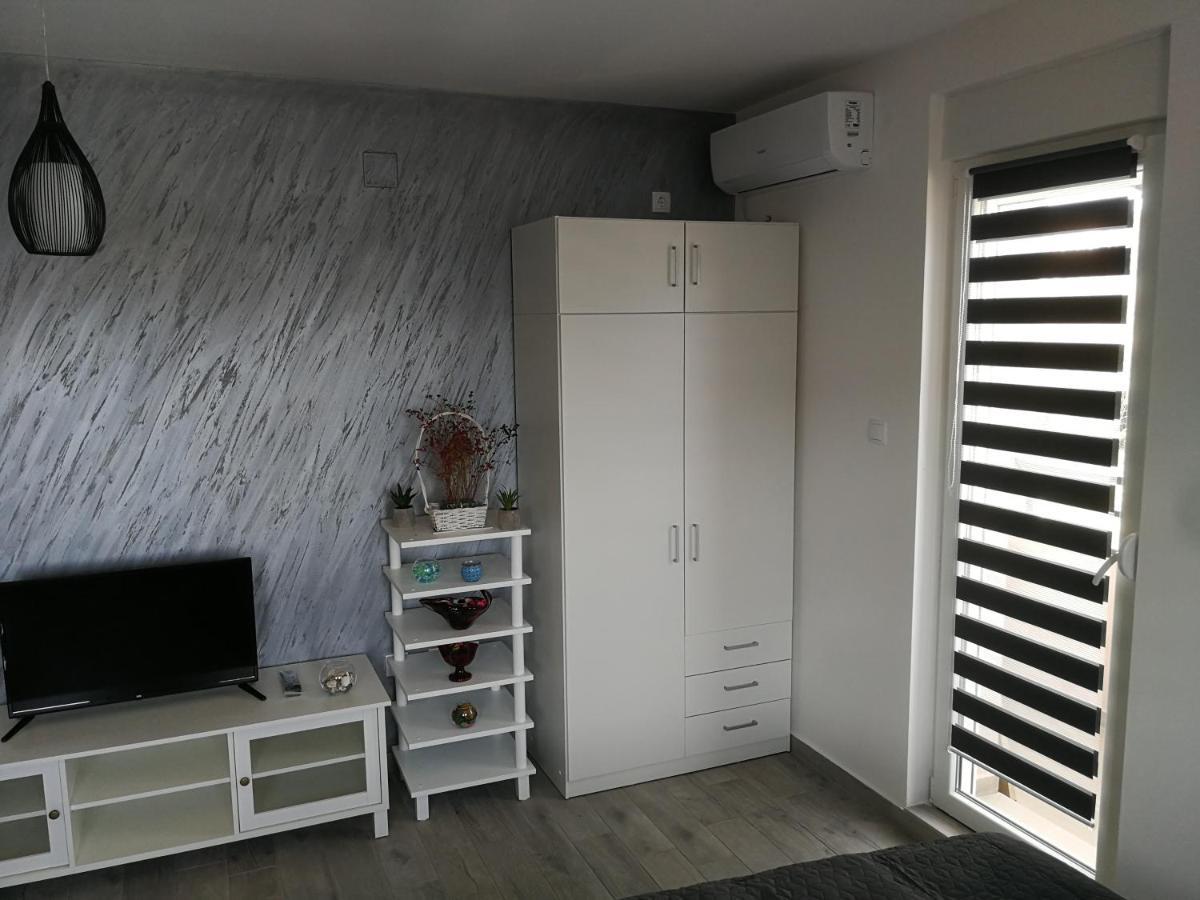 Apartmán Danica Sremska Mitrovica Exteriér fotografie