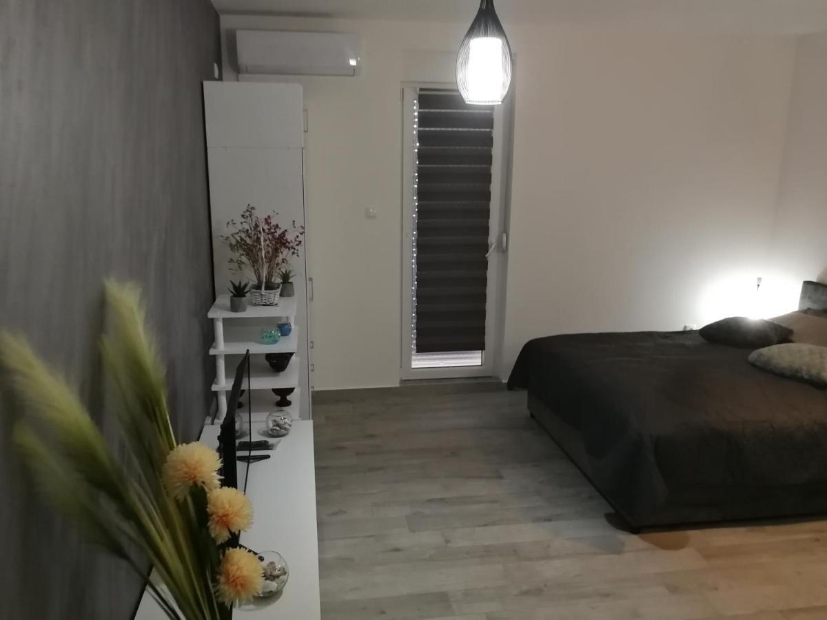 Apartmán Danica Sremska Mitrovica Exteriér fotografie